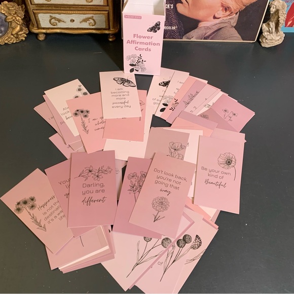 Flower Affirmation Cards - New! - Picture 1 of 5